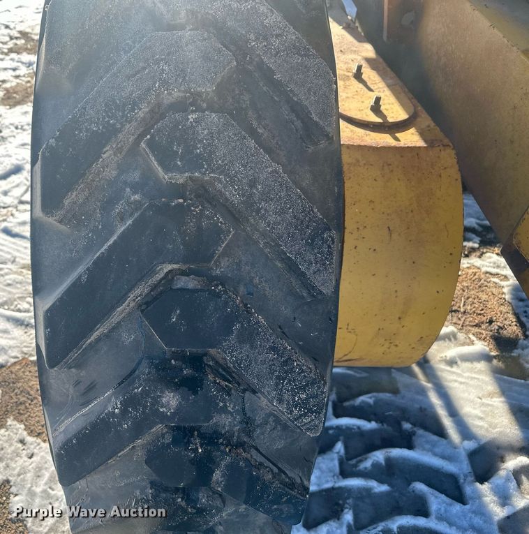 image for item ER5114 1972 Wabco 444 rigid frame motor grader