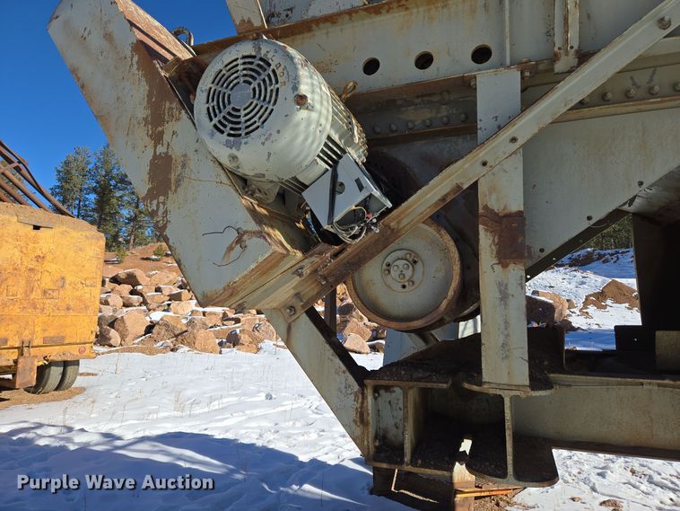 image for item ER5117 Cedarapids Twin Jaw crusher
