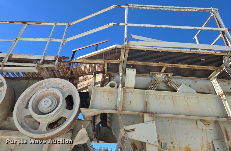 image for item ER5117 Cedarapids Twin Jaw crusher