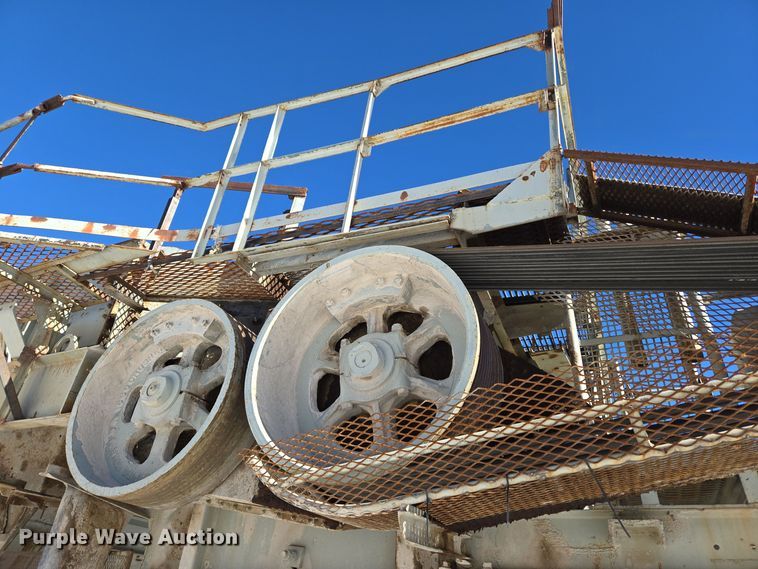 image for item ER5117 Cedarapids Twin Jaw crusher