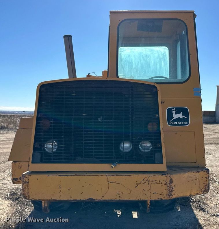 image for item ER8585 1984 John Deere 762A elevating scraper