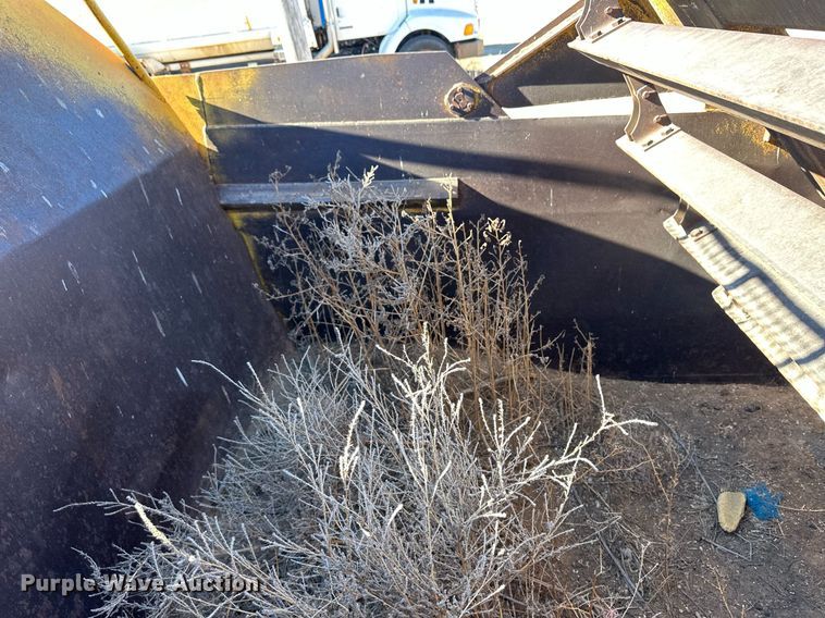 image for item ER8585 1984 John Deere 762A elevating scraper