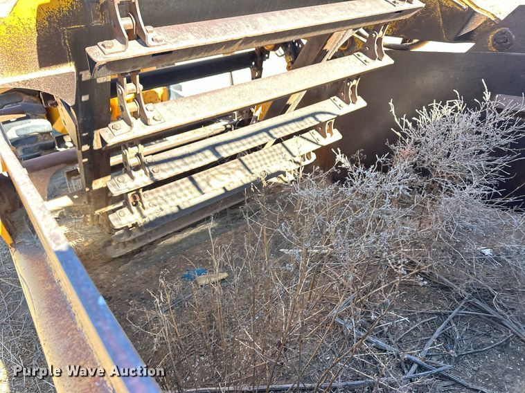 image for item ER8585 1984 John Deere 762A elevating scraper