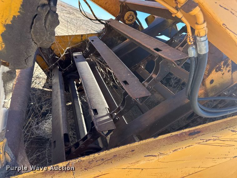 image for item ER8585 1984 John Deere 762A elevating scraper