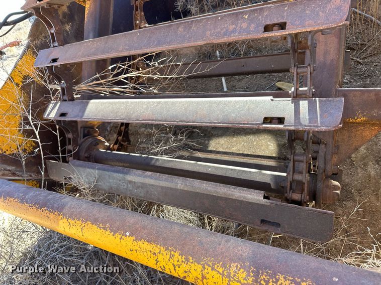 image for item ER8585 1984 John Deere 762A elevating scraper