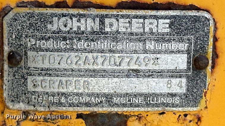 image for item ER8585 1984 John Deere 762A elevating scraper