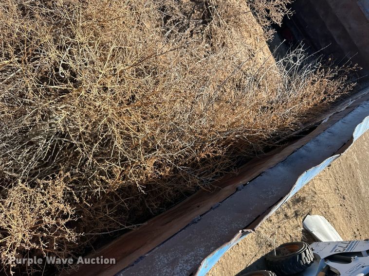 image for item ER8587 1974 Ford U9000 dump truck