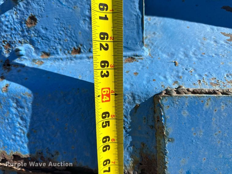 image for item ER8587 1974 Ford U9000 dump truck