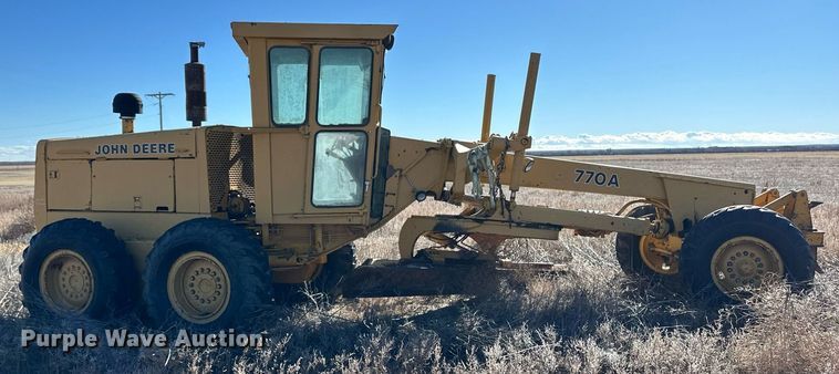 image for item ER8591 1981 John Deere 770A motor grader