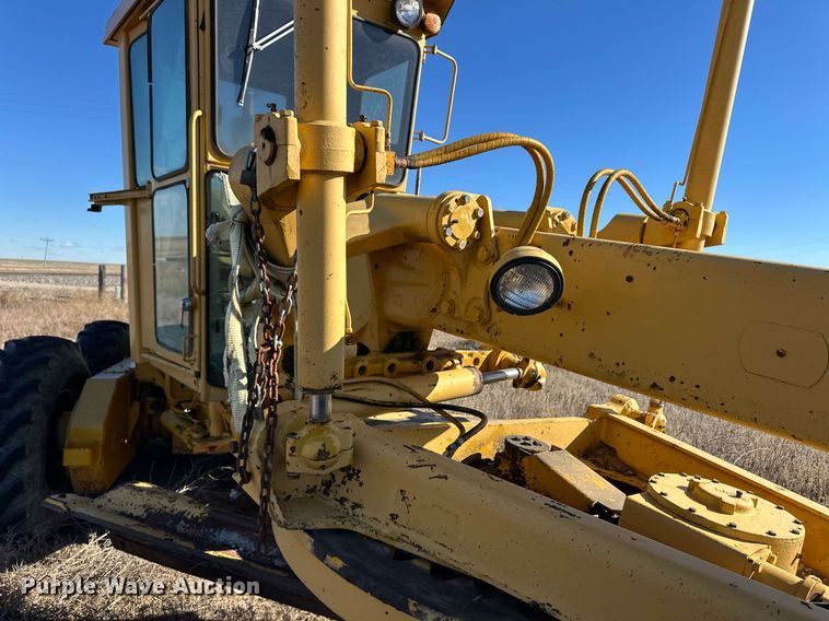 image for item ER8591 1981 John Deere 770A motor grader