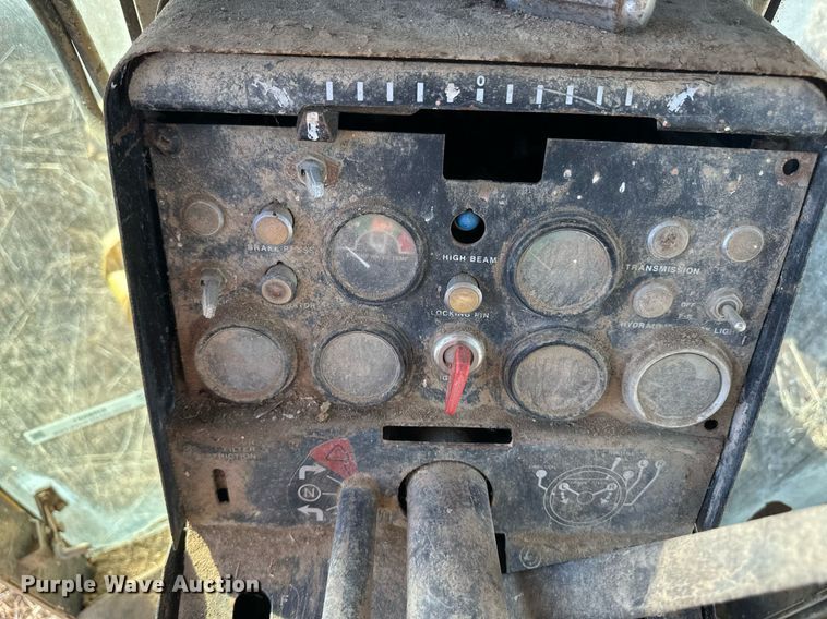 image for item ER8591 1981 John Deere 770A motor grader