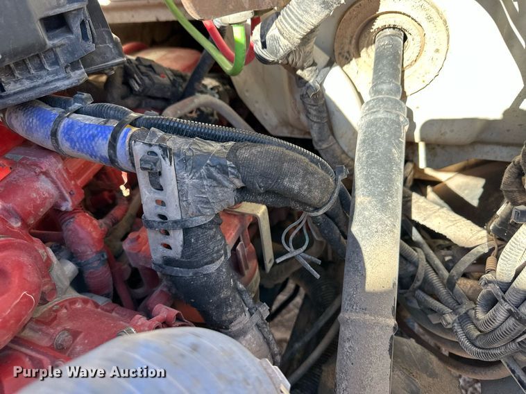 image for item ER8641 2013 Ford F750 Super Duty XL bucket truck