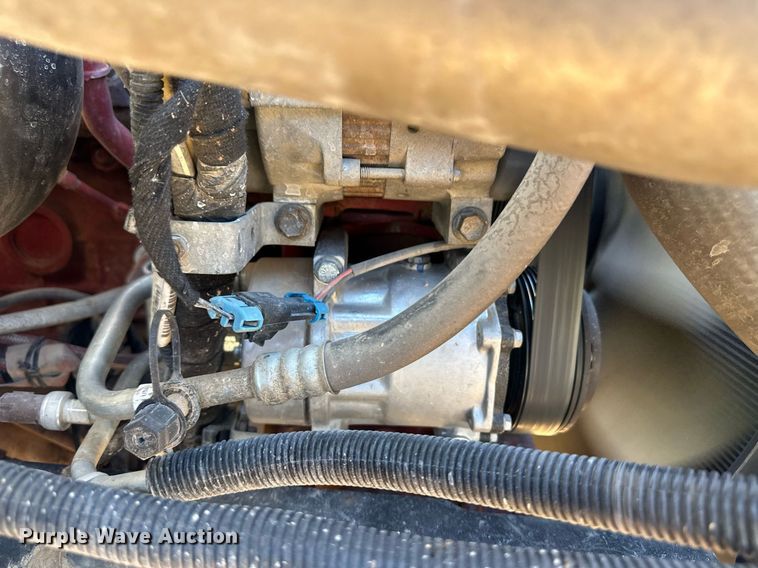 image for item ER8641 2013 Ford F750 Super Duty XL bucket truck