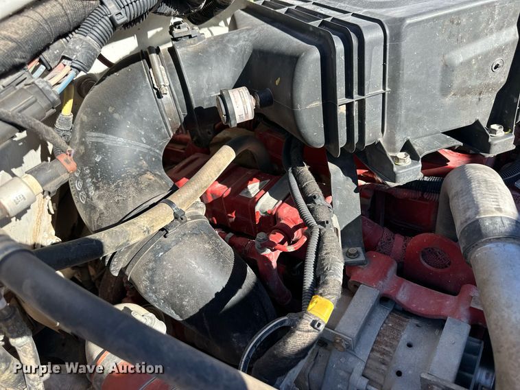 image for item ER8641 2013 Ford F750 Super Duty XL bucket truck