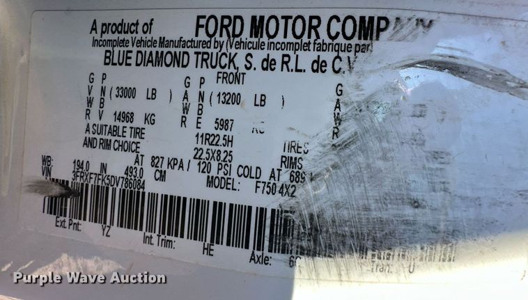 image for item ER8641 2013 Ford F750 Super Duty XL bucket truck