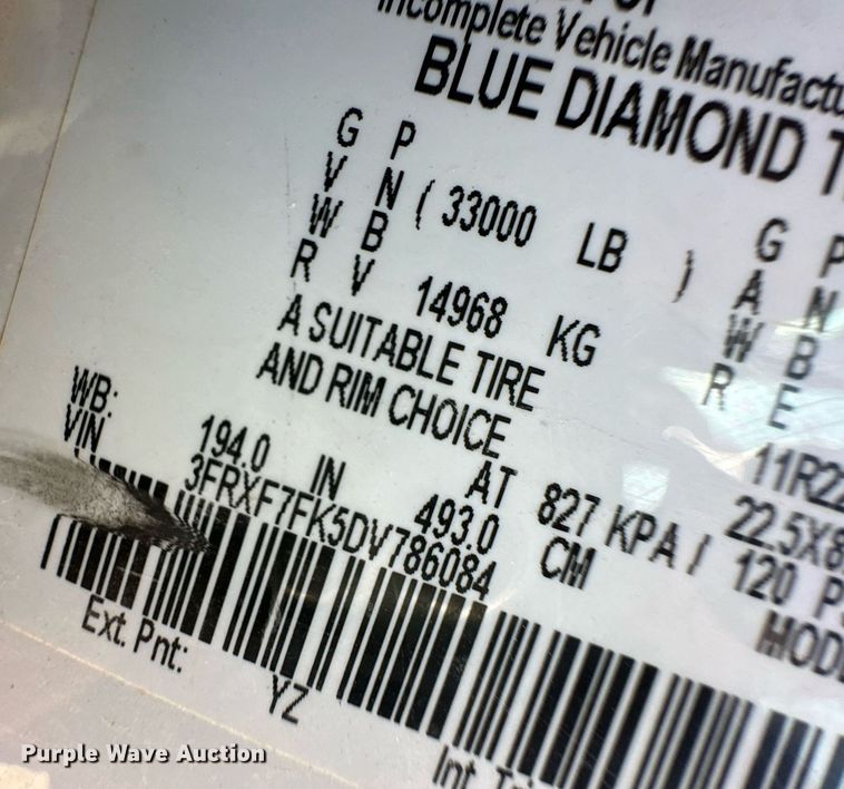 image for item ER8641 2013 Ford F750 Super Duty XL bucket truck