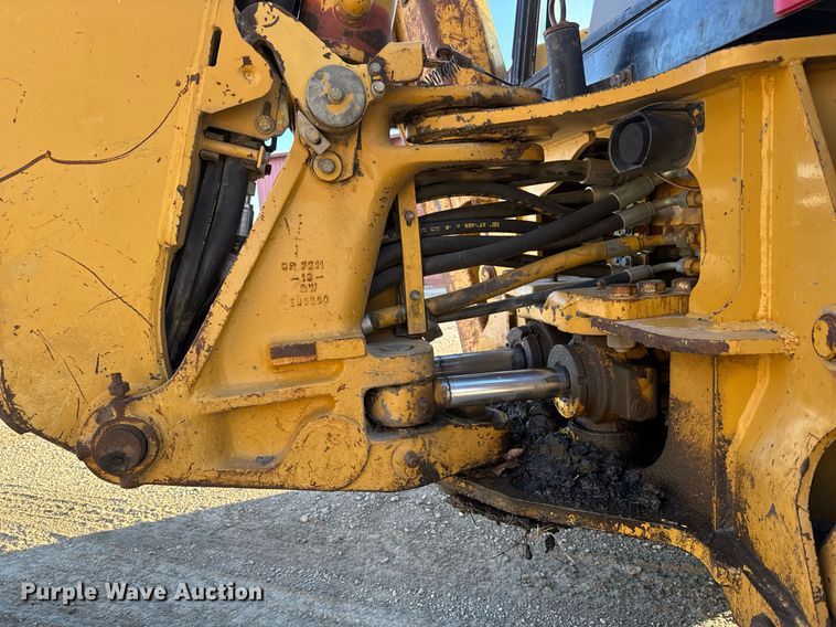 image for item LH9429 1999 Caterpillar 416C backhoe