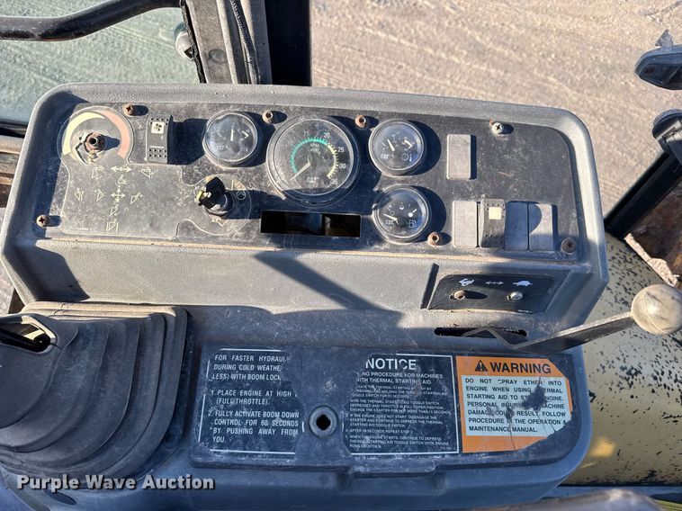 image for item LH9429 1999 Caterpillar 416C backhoe