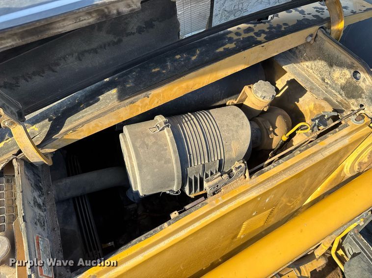 image for item LH9429 1999 Caterpillar 416C backhoe