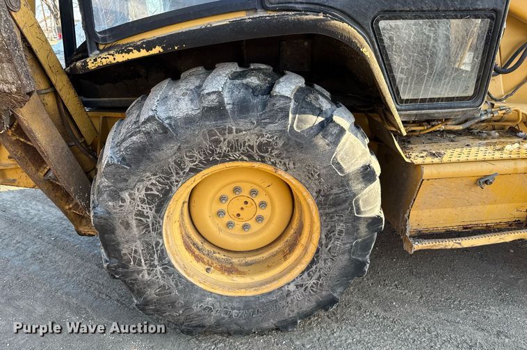 image for item LH9429 1999 Caterpillar 416C backhoe