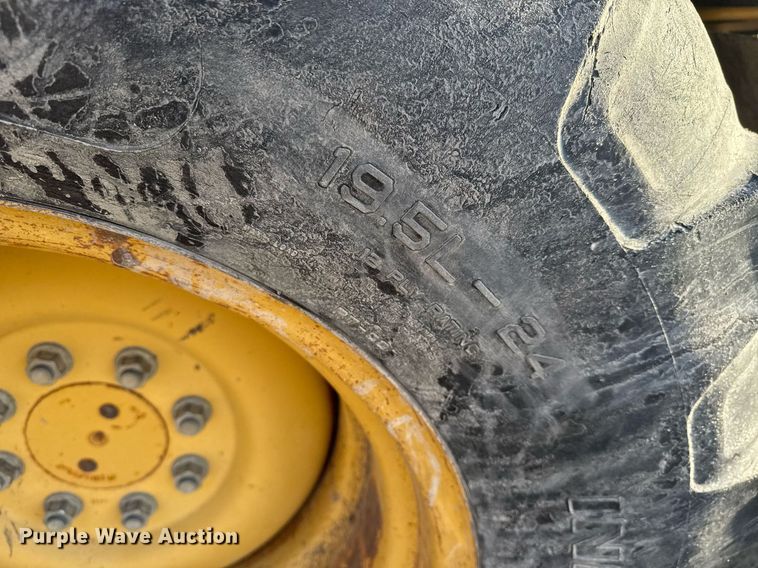 image for item LH9429 1999 Caterpillar 416C backhoe