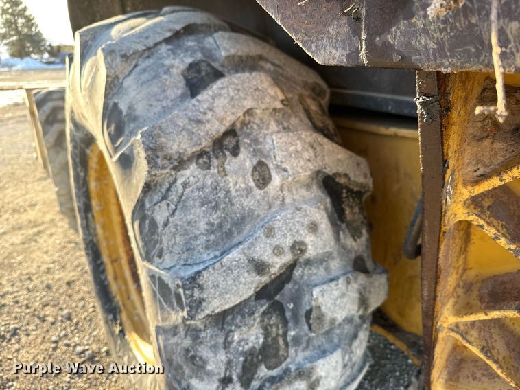 image for item LH9429 1999 Caterpillar 416C backhoe