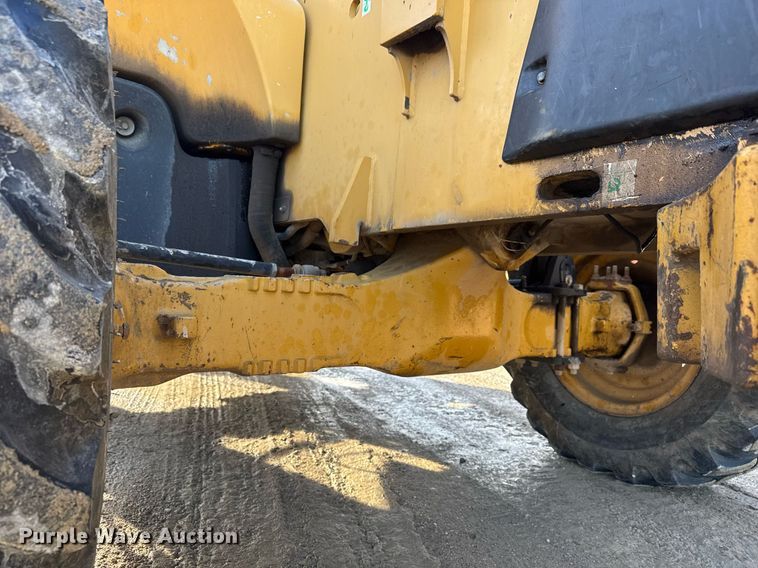 image for item LH9430 2004 Caterpillar TH360B telehandler