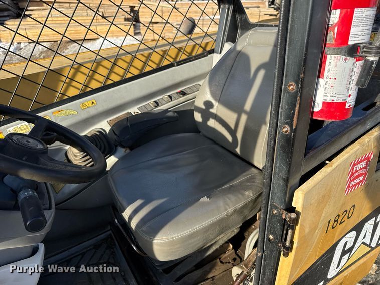 image for item LH9430 2004 Caterpillar TH360B telehandler