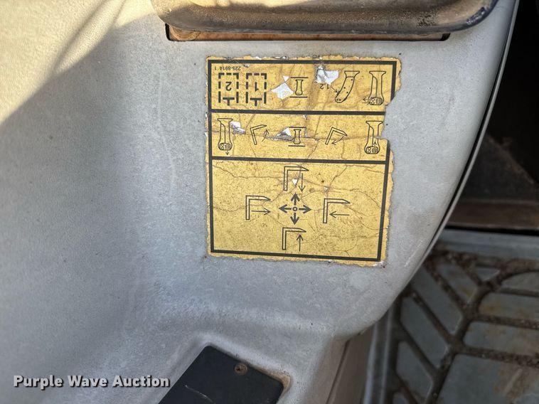 image for item LH9430 2004 Caterpillar TH360B telehandler