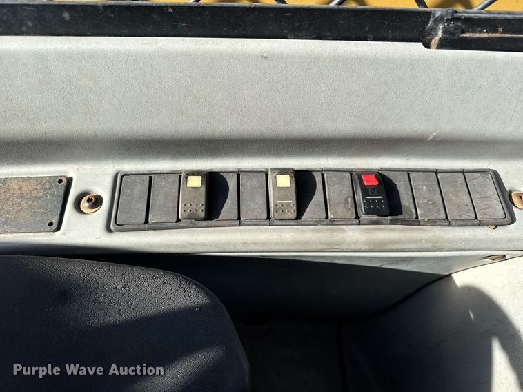 image for item LH9430 2004 Caterpillar TH360B telehandler