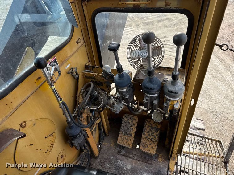 image for item LH9431 1969 American  599C crane