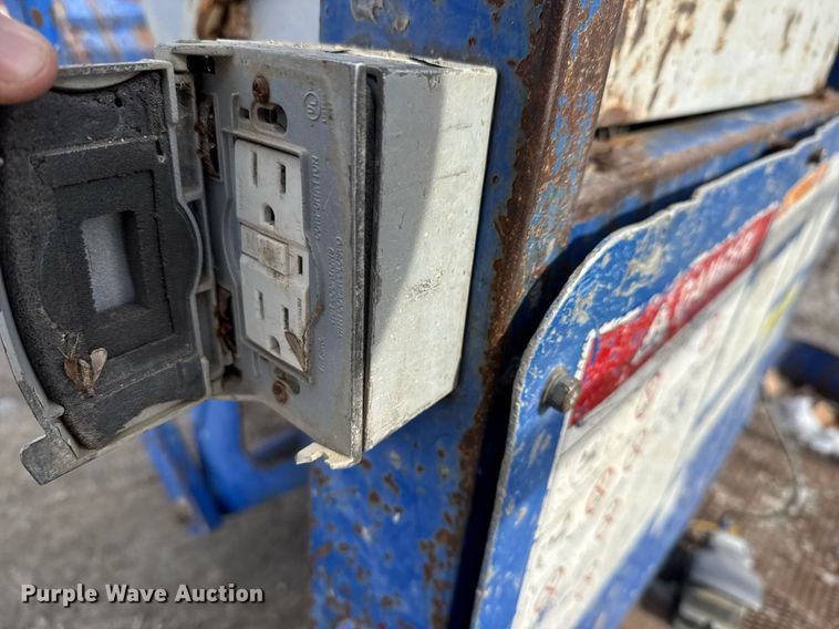 image for item LH9433 2008 Aichi SR21AJ/ISR70J boom lift