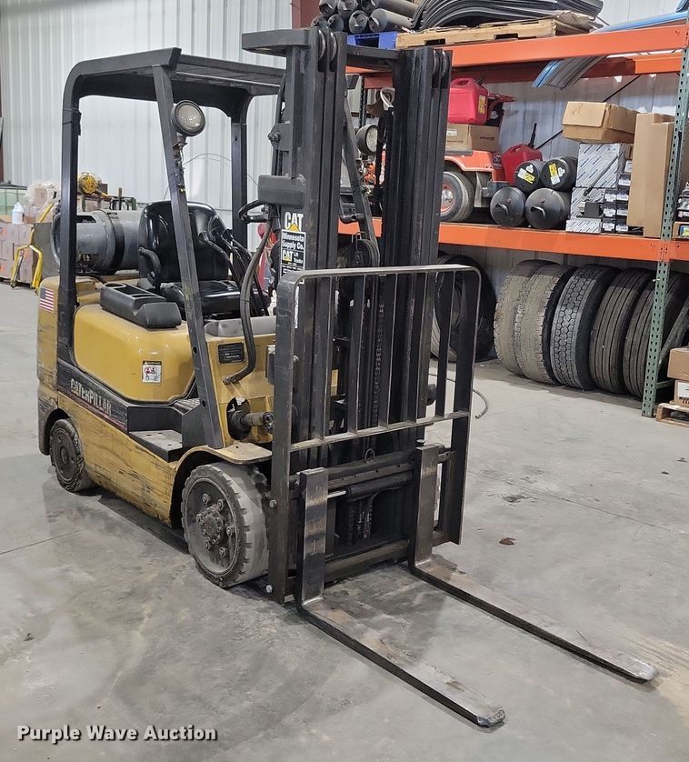 image for item OH9506 2000 Caterpillar  GC25K forklift