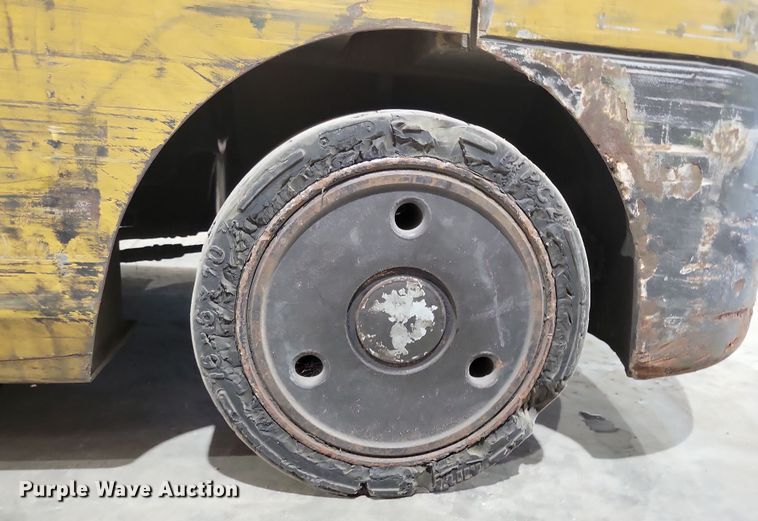 image for item OH9506 2000 Caterpillar  GC25K forklift