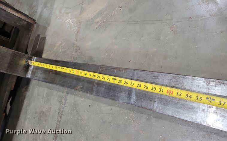 image for item OH9507 1998 Toyota  426FGU20 forklift