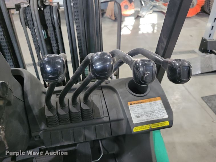 image for item OH9508 Mitsubishi FG25N forklift