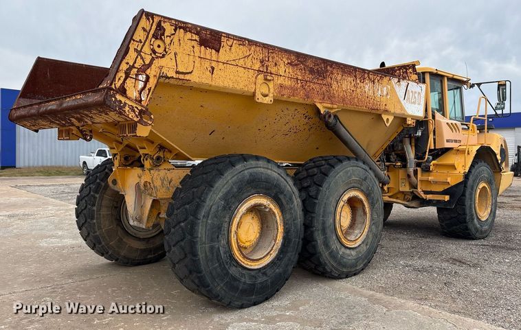 image for item OK9491 2005 Volvo A25D articulated haul truck