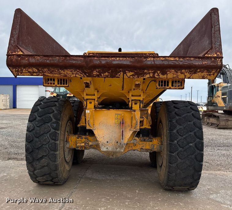 image for item OK9491 2005 Volvo A25D articulated haul truck