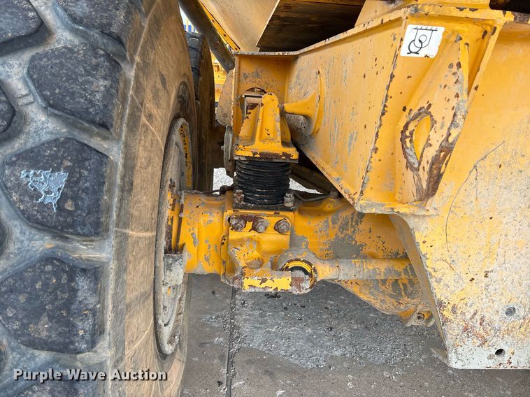 image for item OK9491 2005 Volvo A25D articulated haul truck