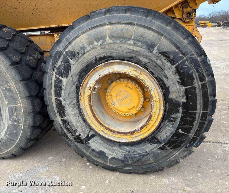 image for item OK9491 2005 Volvo A25D articulated haul truck