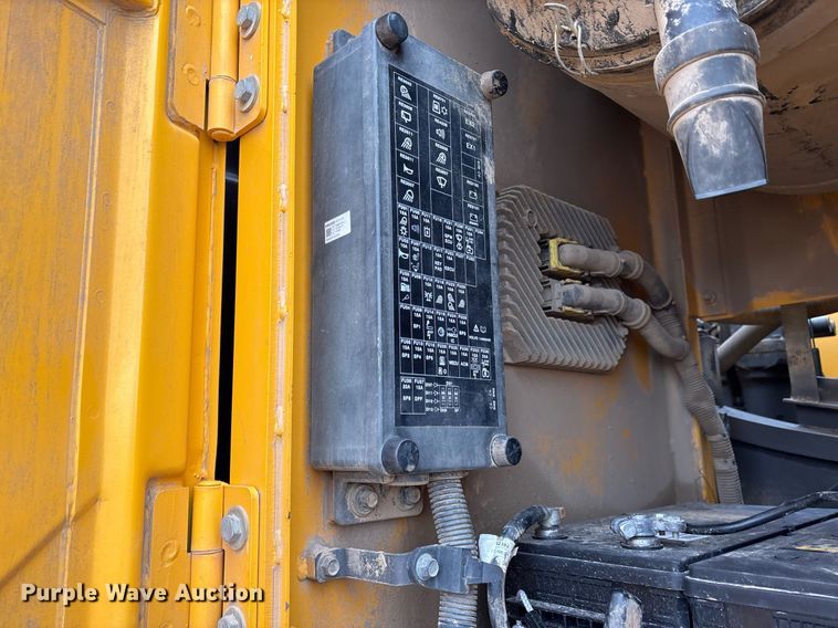 image for item OK9492 2015 Volvo EC350EL excavator