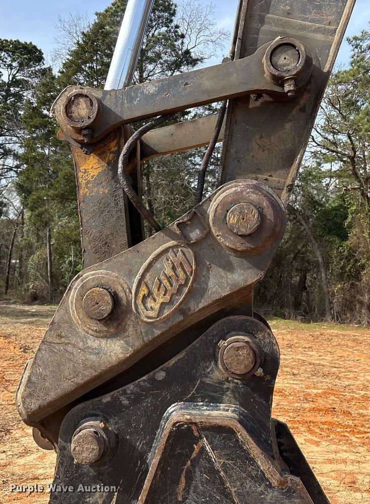 image for item OK9500 2007 John Deere 270D LC excavator