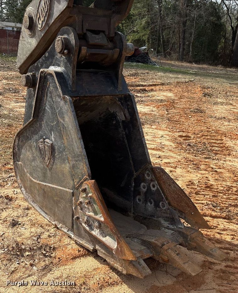 image for item OK9500 2007 John Deere 270D LC excavator