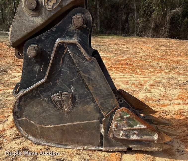 image for item OK9500 2007 John Deere 270D LC excavator