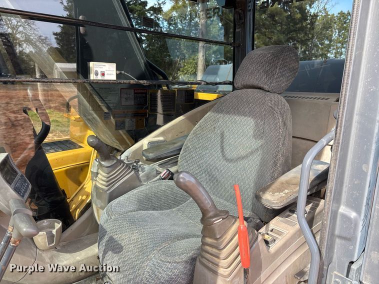 image for item OK9500 2007 John Deere 270D LC excavator