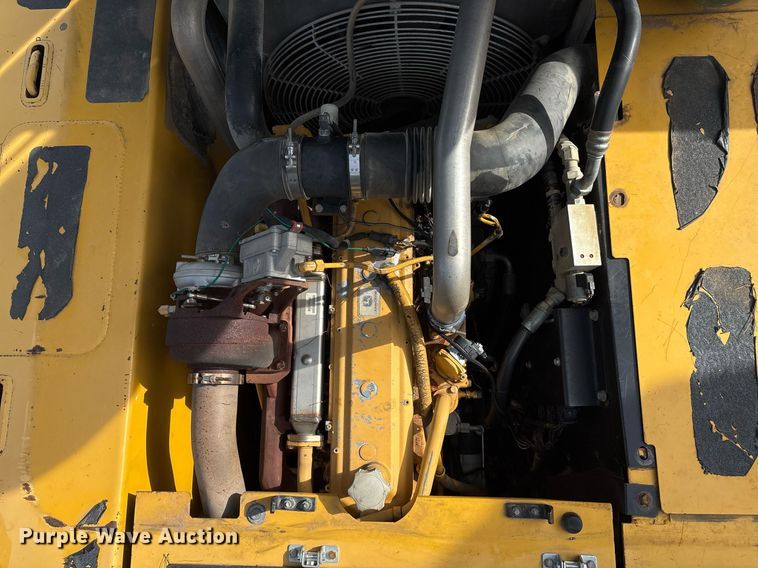 image for item OK9500 2007 John Deere 270D LC excavator