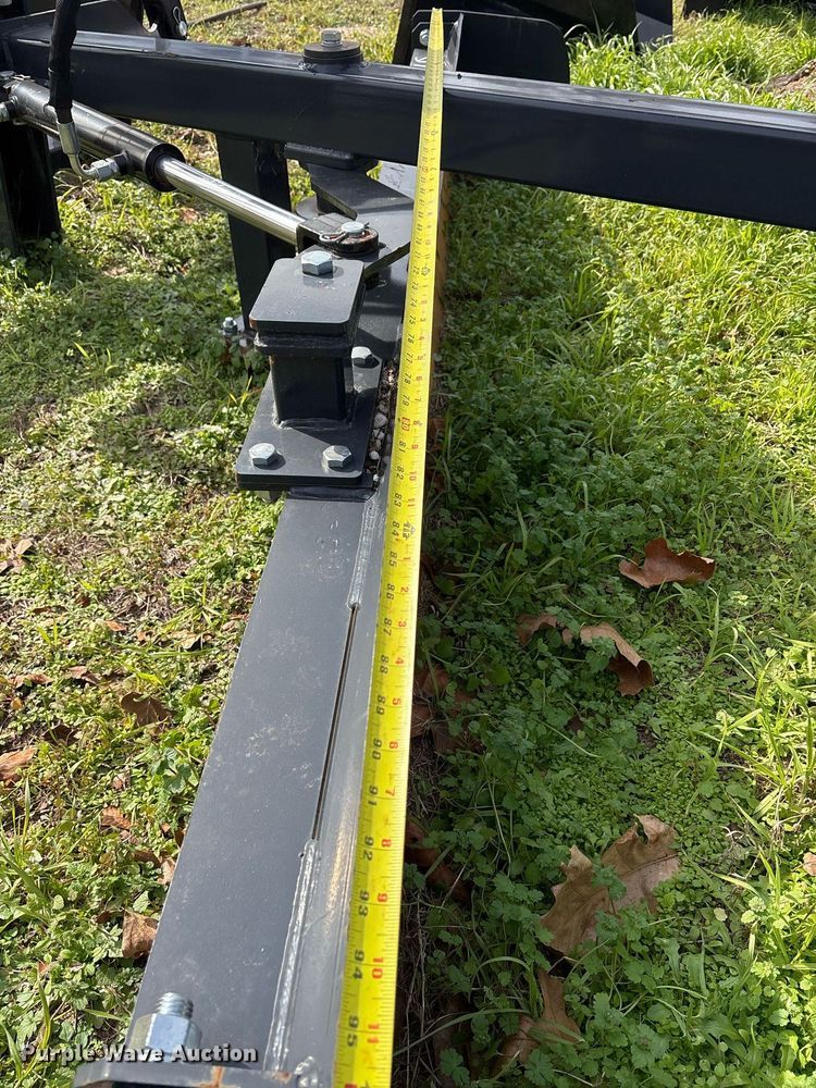 image for item OK9501 2023 Landhonor GM-12-96W skid steer grader