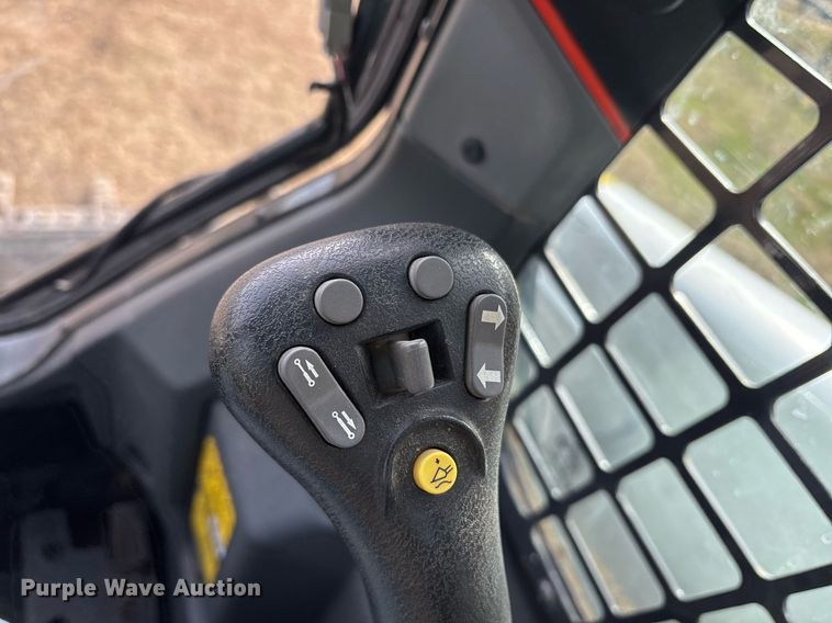 image for item OK9520 2021 Bobcat T62 tracked skid steer loader