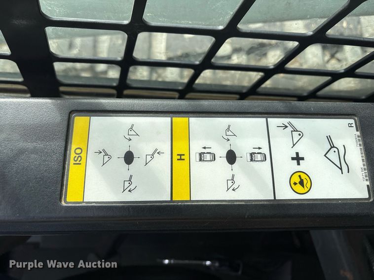 image for item OK9520 2021 Bobcat T62 tracked skid steer loader