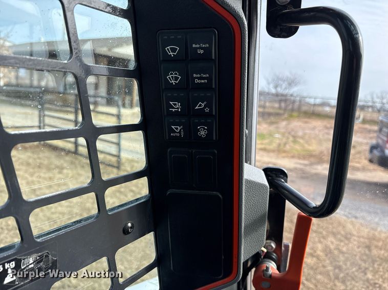 image for item OK9520 2021 Bobcat T62 tracked skid steer loader